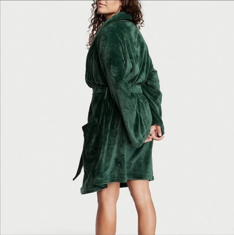 Victoria's Secret Robe Sizr M/L - Picture 2 of 10